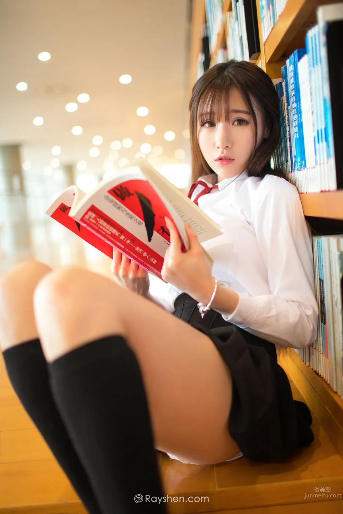 灵动美女张飞飞 纯情唯美校服写真_11