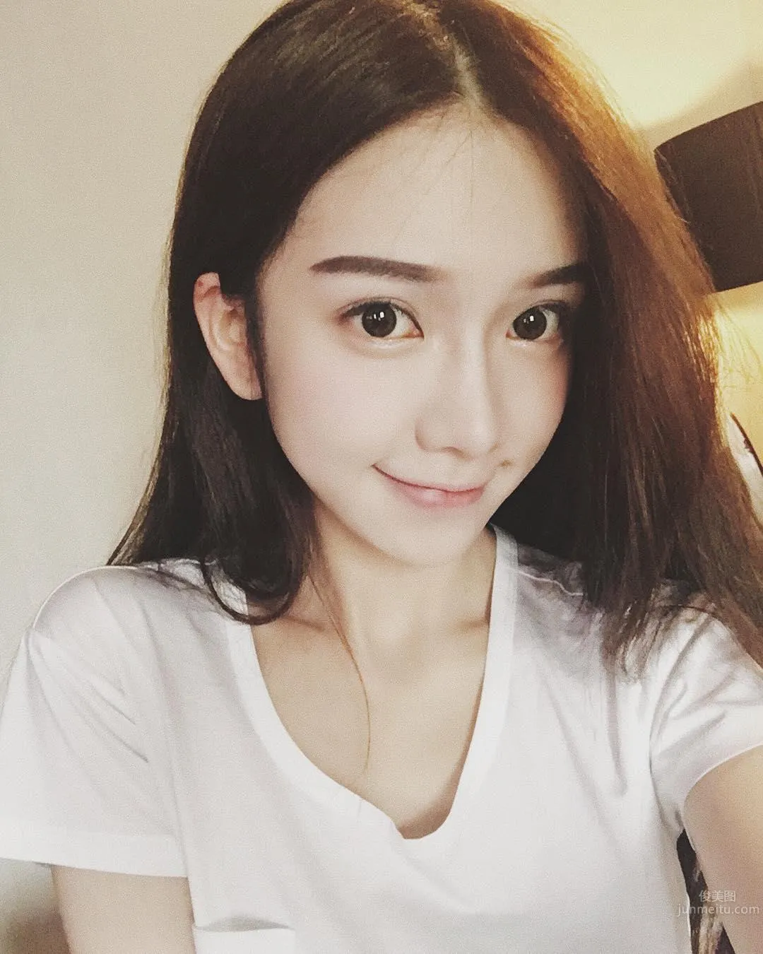 時尚氣質美女ZY大暖私房照 22
