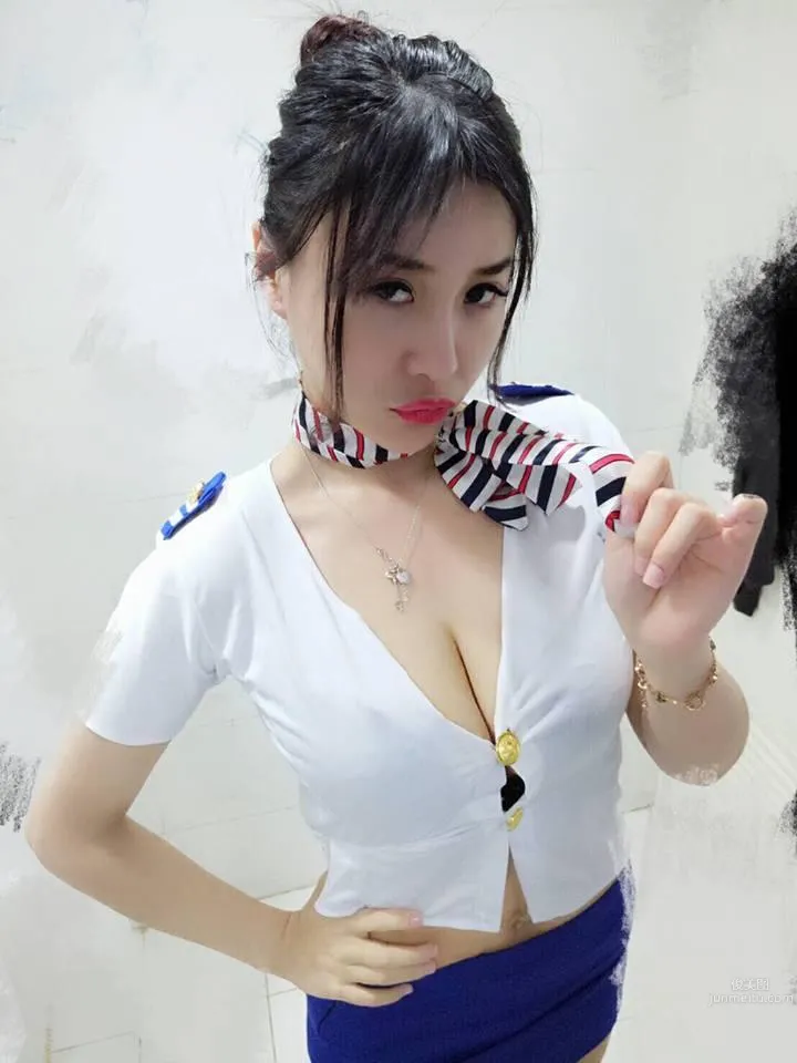 超强电音DJ李萱Verna 超火辣身材倍受瞩目_0