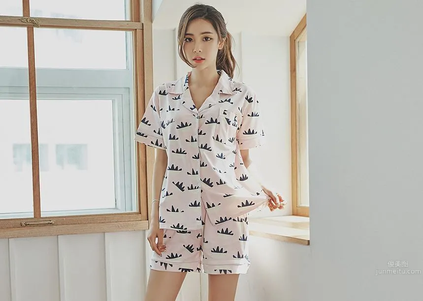 韓國模特樸多賢 Lologirl睡衣系列三 72