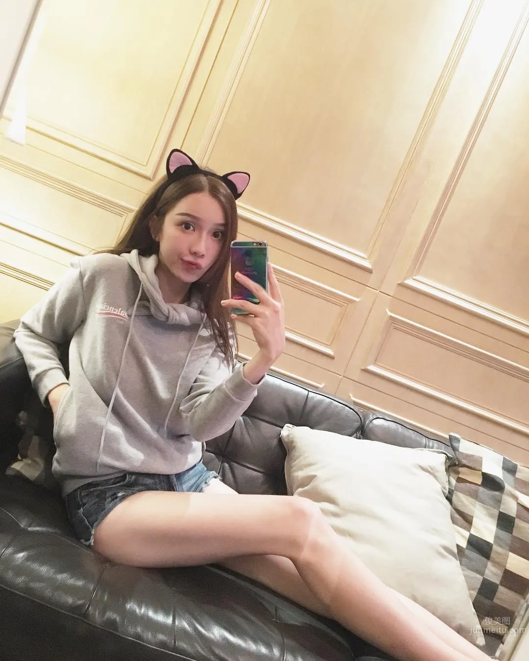 時尚氣質美女ZY大暖私房照 29
