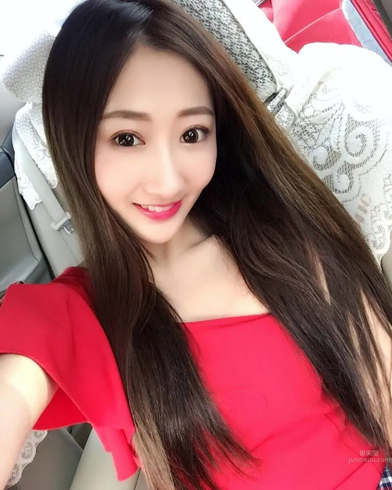 台灣妹子Minnie妮妮 逆天長腿魅力撩人 8