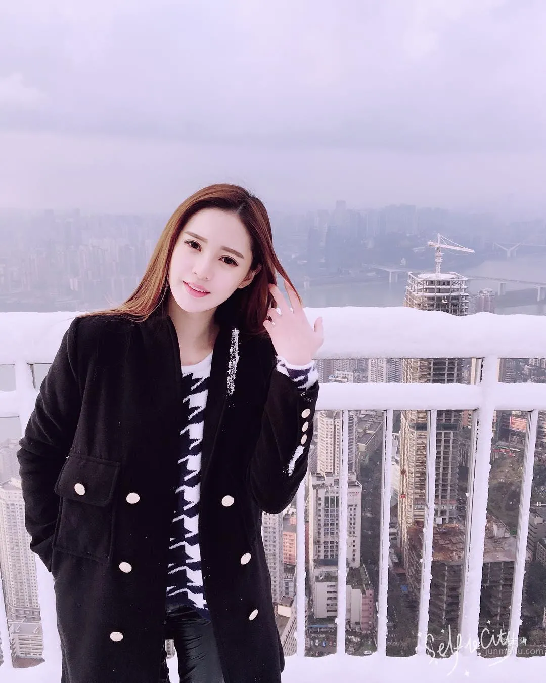 馬來西亞女神黃詩棋 渾圓大眼與傲人美胸 10