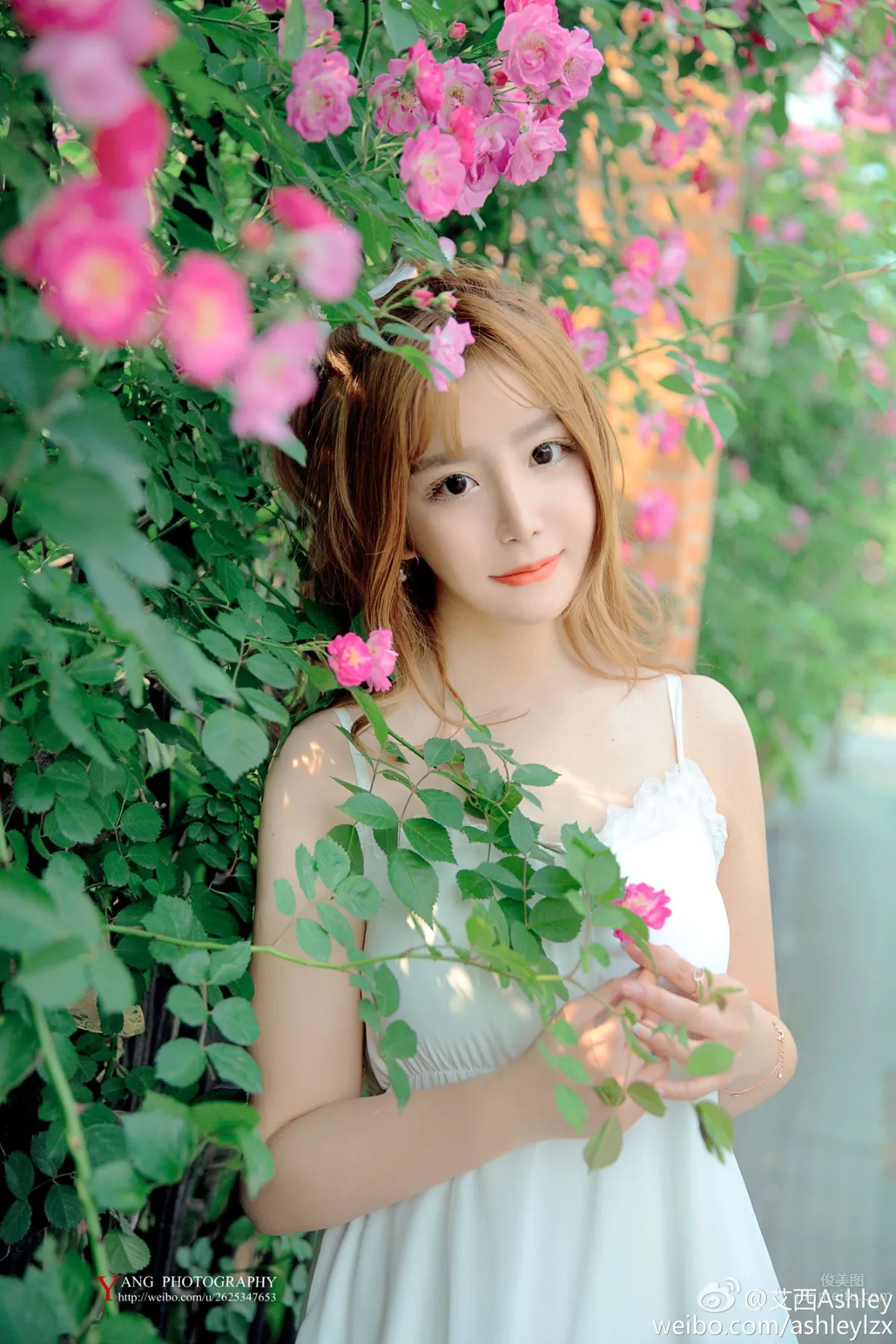 明駿女孩艾西Ashley 嬌豔麗人私房寫真 35