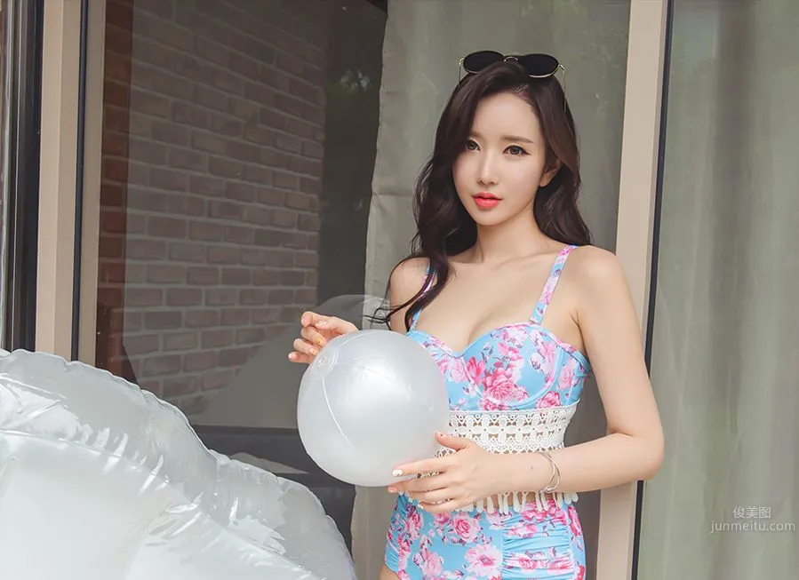 李妍靜- 2017年MayBeach比基尼系列二 72