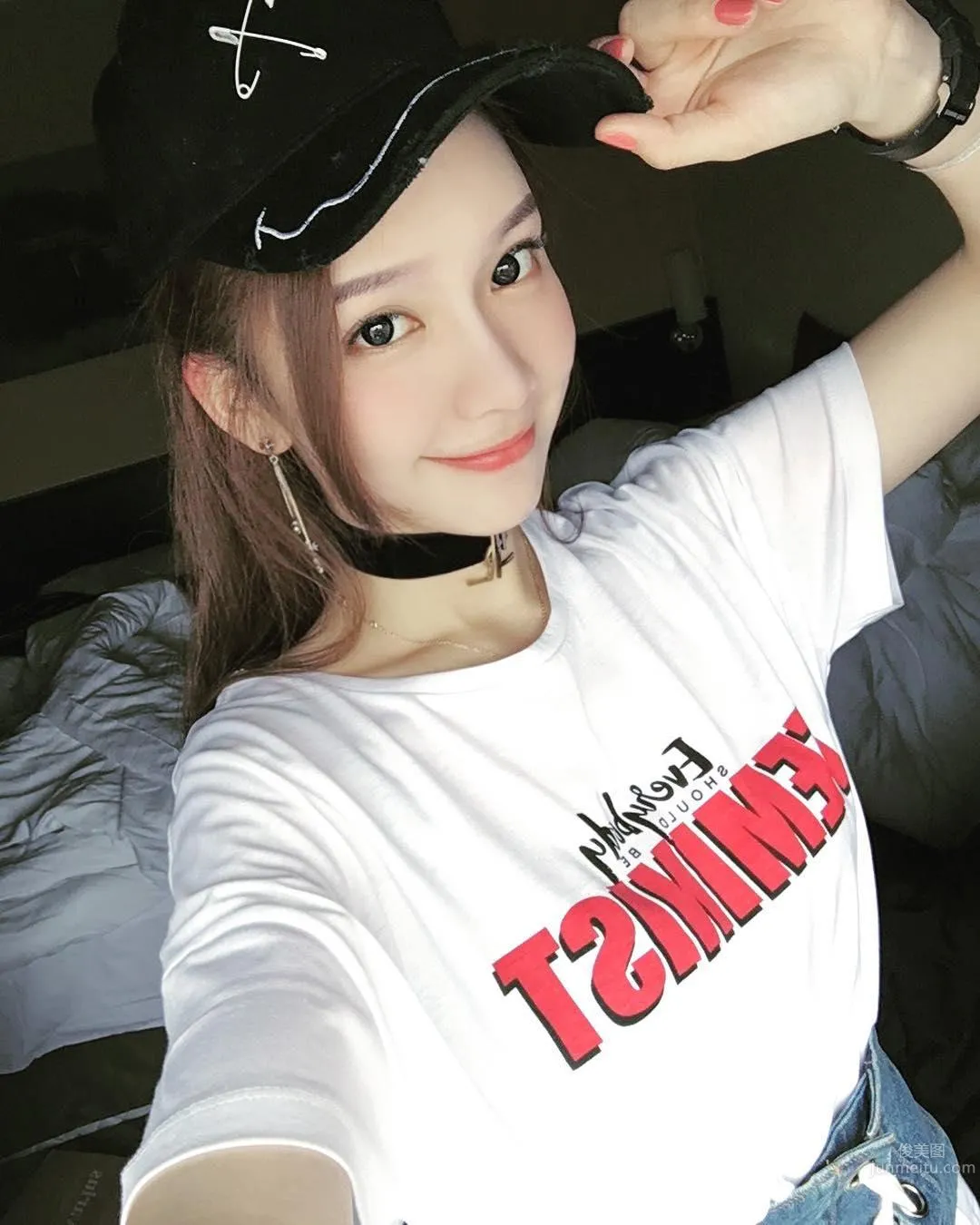 時尚氣質美女ZY大暖私房照 19