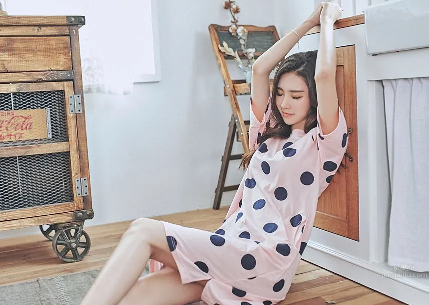 韓國模特樸多賢 Lologirl睡衣系列 84