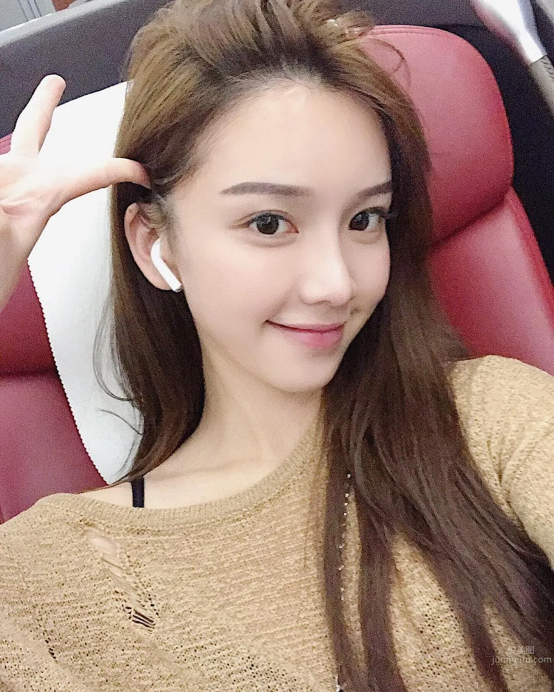 時尚氣質美女ZY大暖私房照 38