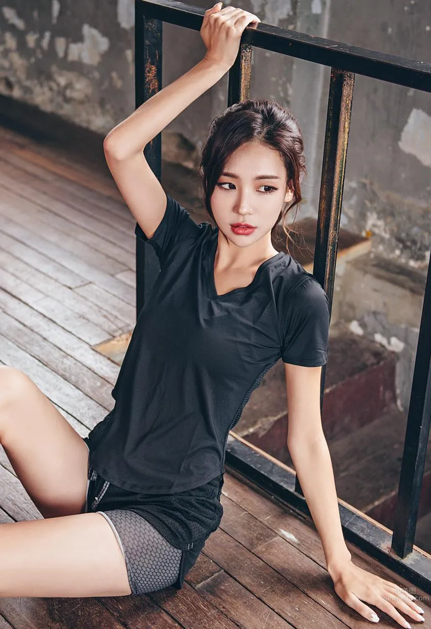 韓國模特樸多賢 Lologirl運動服飾系列一 74