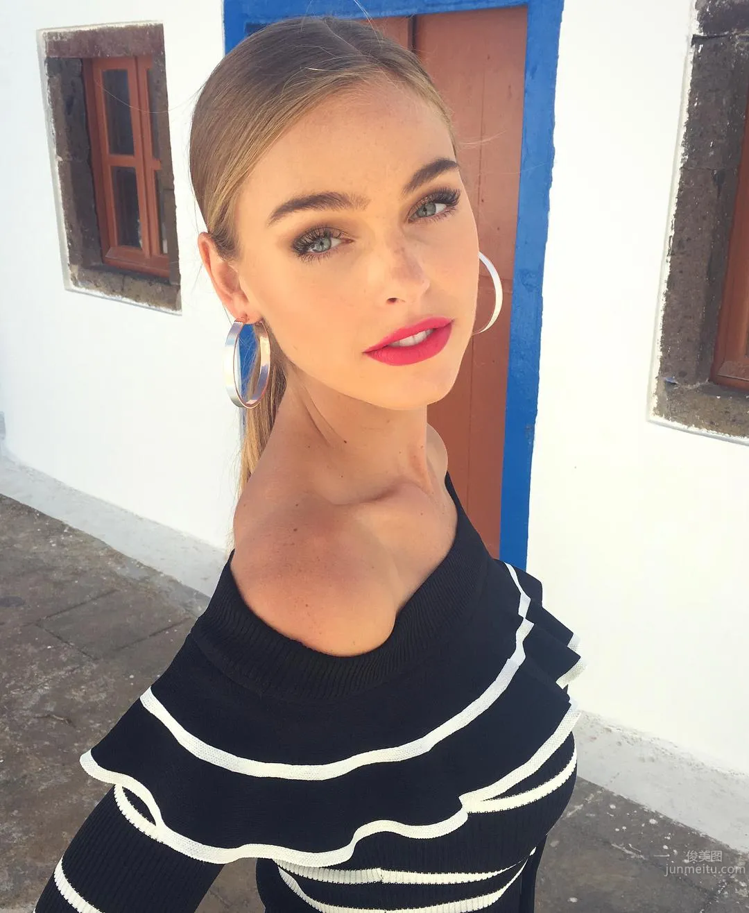 美國麗人Elizabeth Turner 暗藏不科學的好身材 46