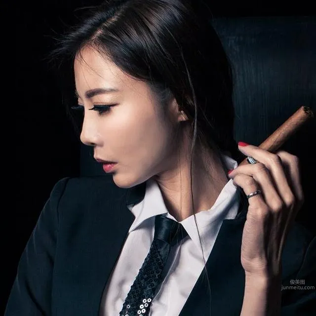 Jkf女郎雀兒喜 火辣鋼管舞女郎 5