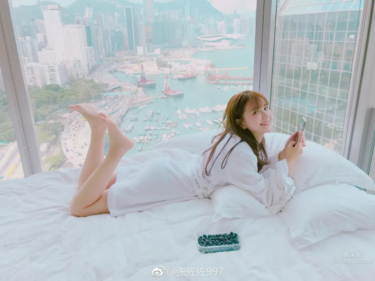 夢幻正妹張佐佐 微博美妝私房照 17
