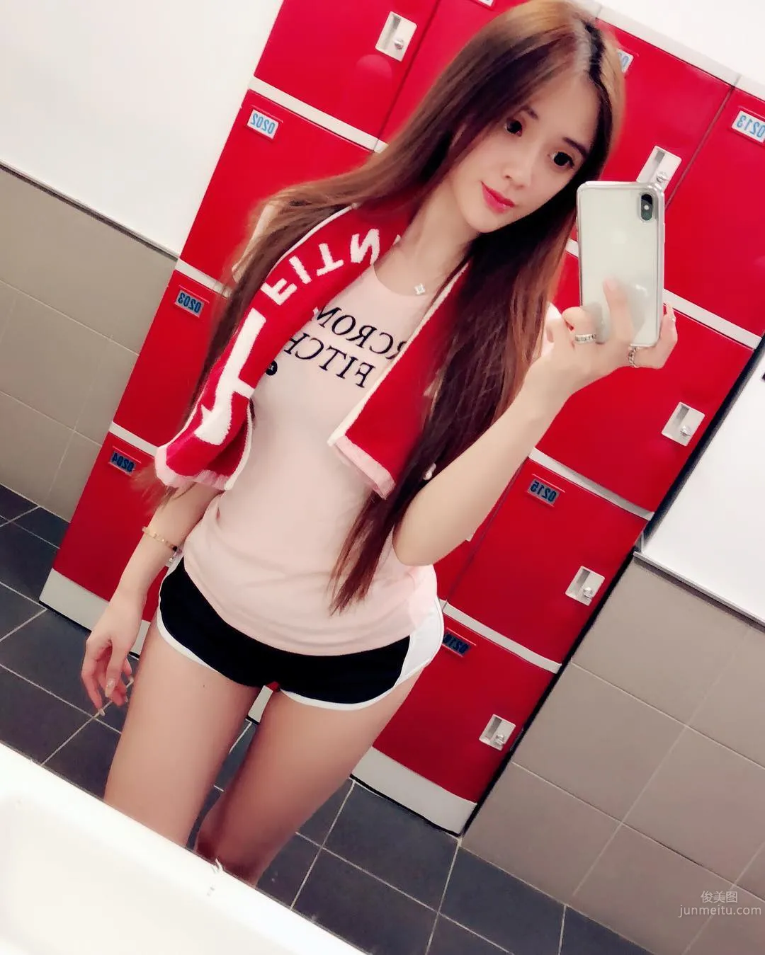 宅男女神Joanna子涵 迷人的不隻是臉蛋 35