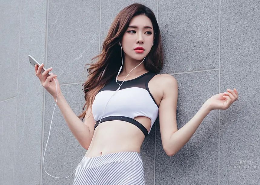 韓國模特樸多賢 Lologirl運動服飾系列一 20