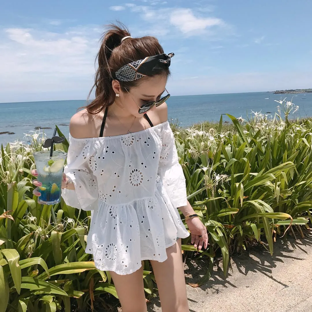 超白嫩！正妹李燕低胸上衣，完美身材自拍好養眼！ 5