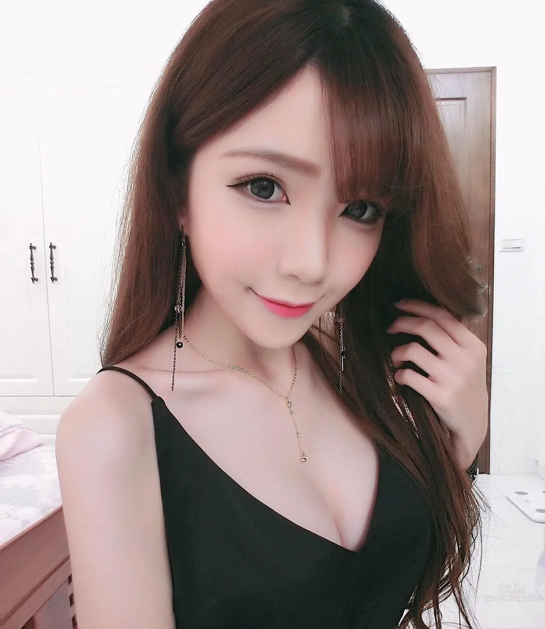 長腿妹子範亞璇 冬日暖心私房照 8