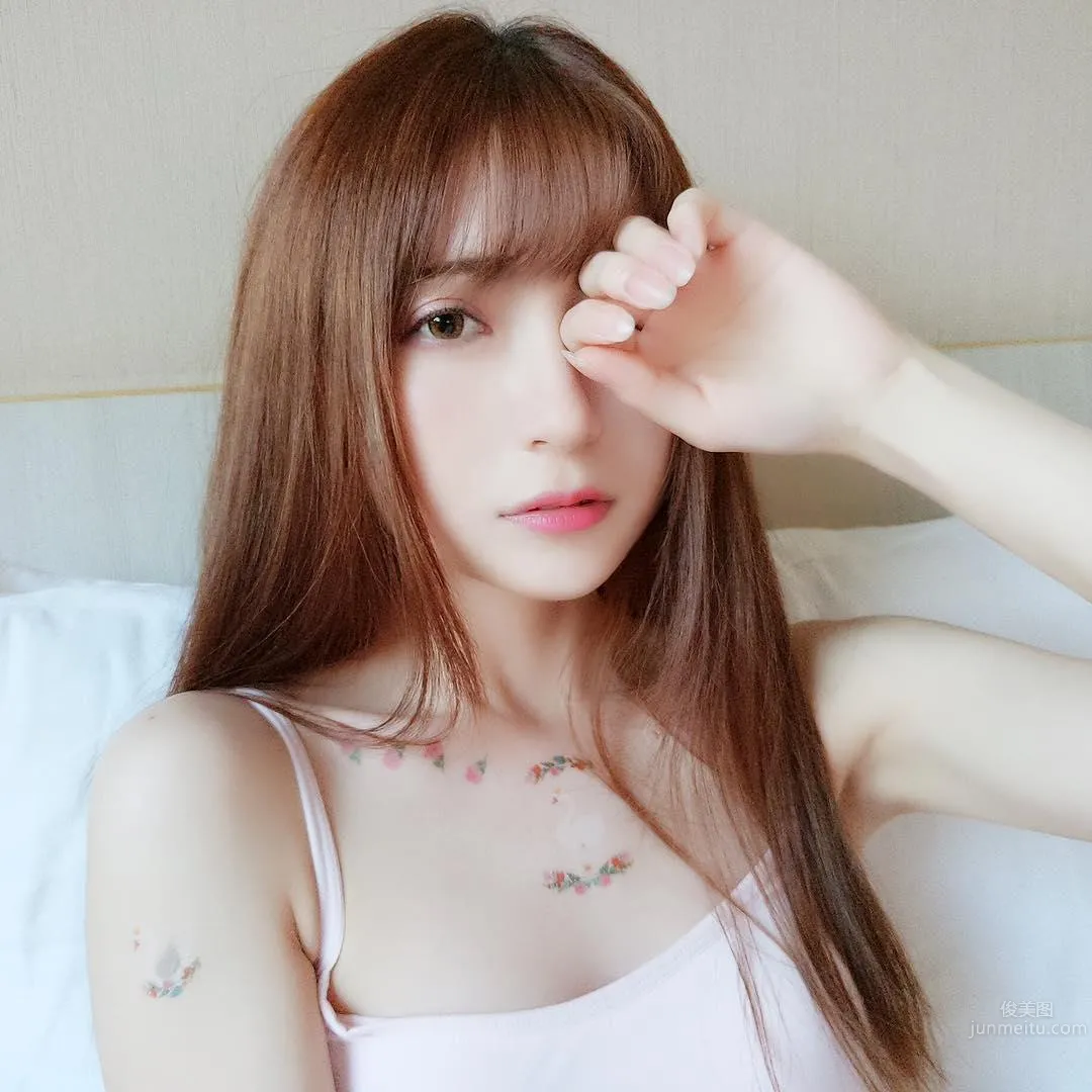 超治愈系Coser奶果酱！平时乖巧造型百变_13