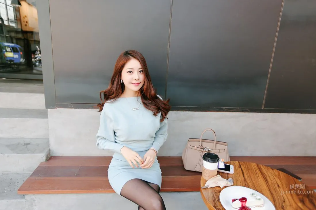金敏英- 黑絲美腿美圖系列四 27
