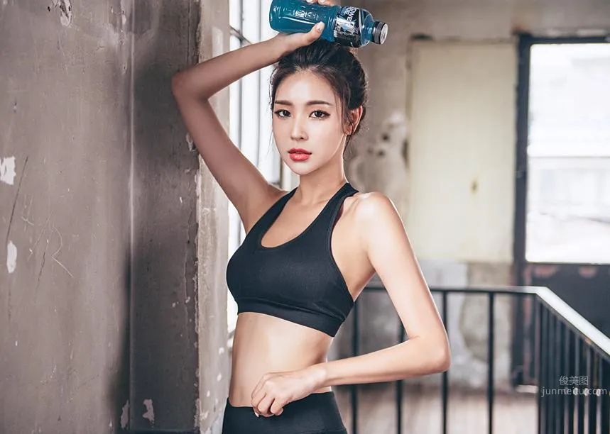 韓國模特樸多賢 Lologirl運動服飾系列二 66