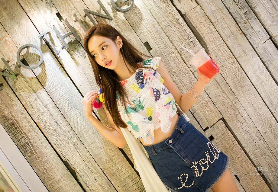 韓國女神孫允珠 氣質養眼随意拍 50