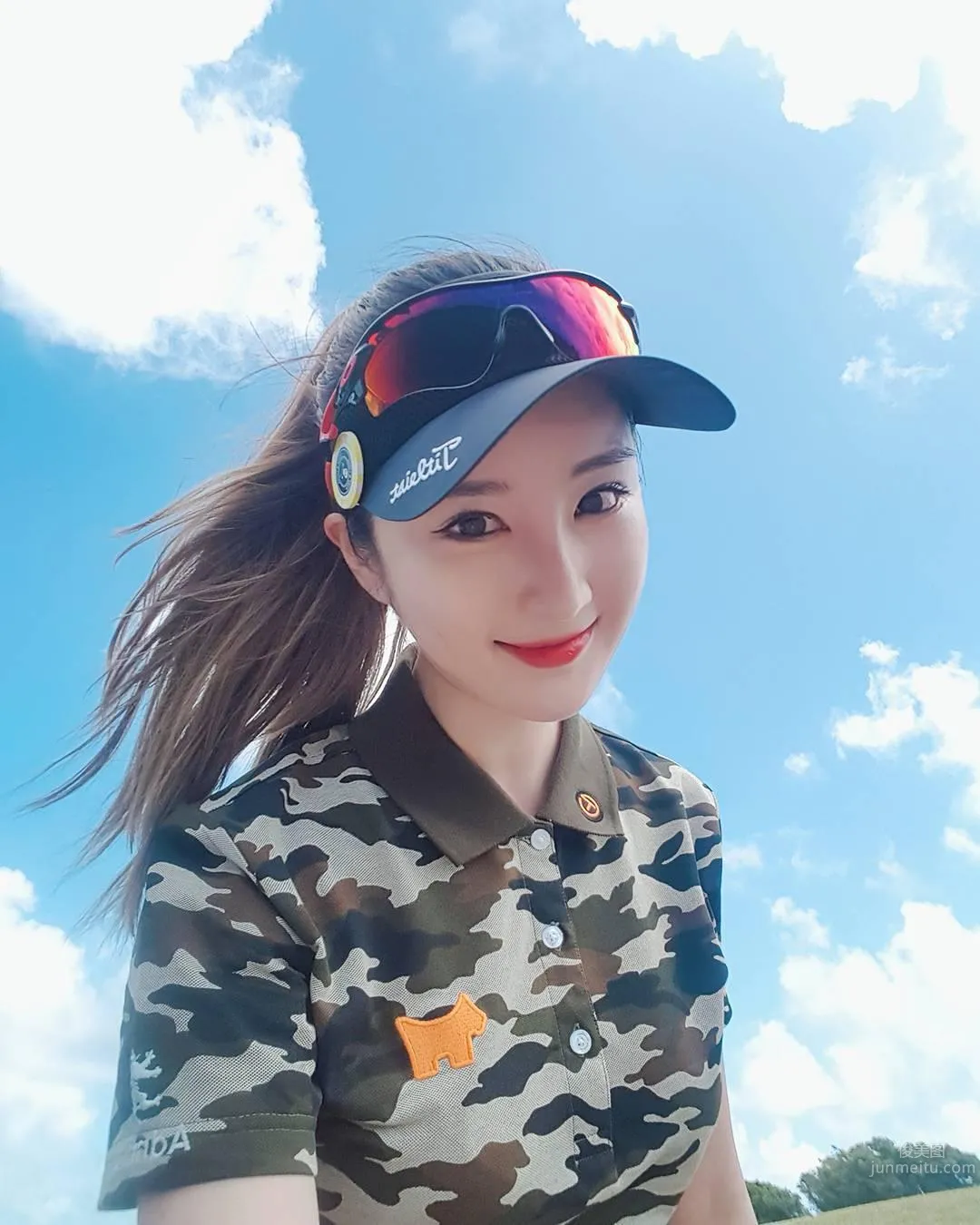 Yeseul Kim- 海邊俯視的「火辣比基尼正妹」 15