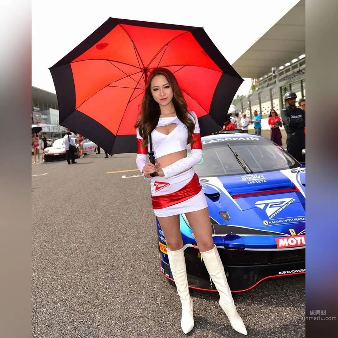 大馬車模Germaine Ong，性感俏佳人 12
