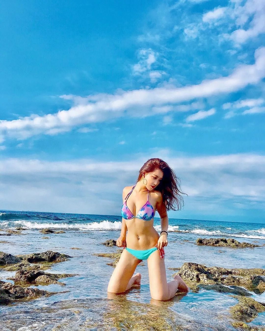 華航空姐正妹Kiona 泳裝解放兇悍身材 5