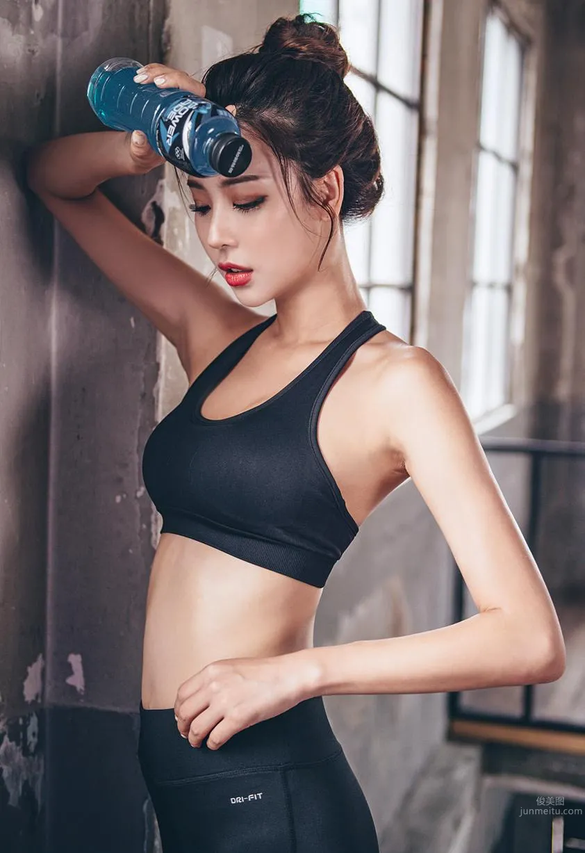 韓國模特樸多賢 Lologirl運動服飾系列二 61