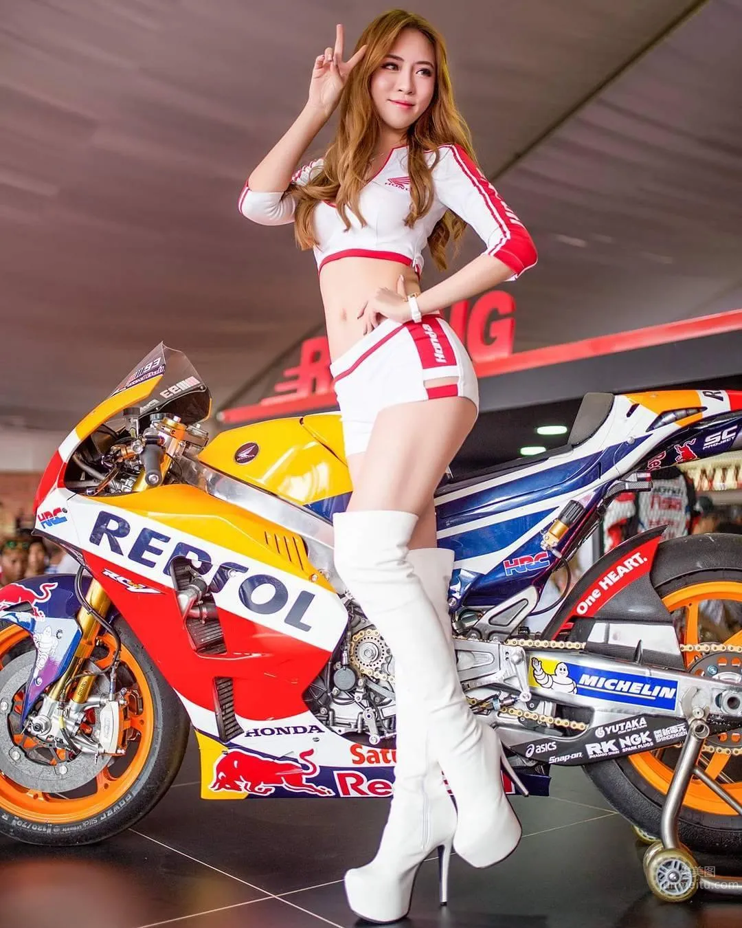 大馬車模Germaine Ong，性感俏佳人 18