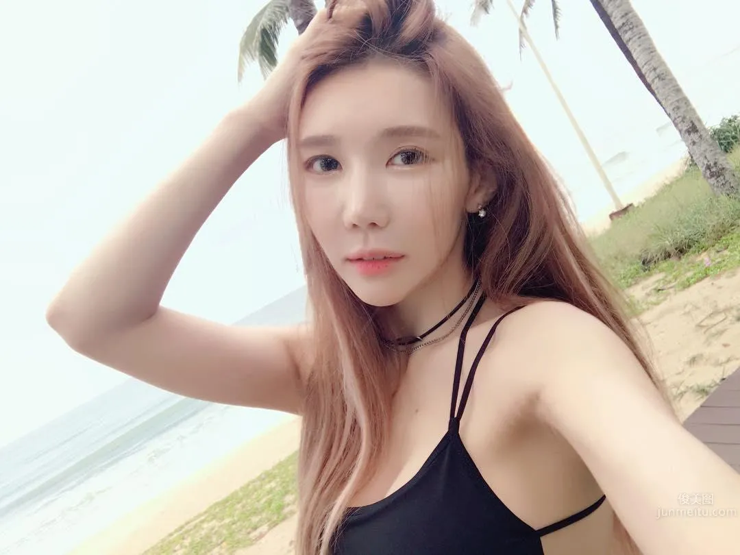 太上火！南韓賽車女郎도민서蟻腰一手掌握 19