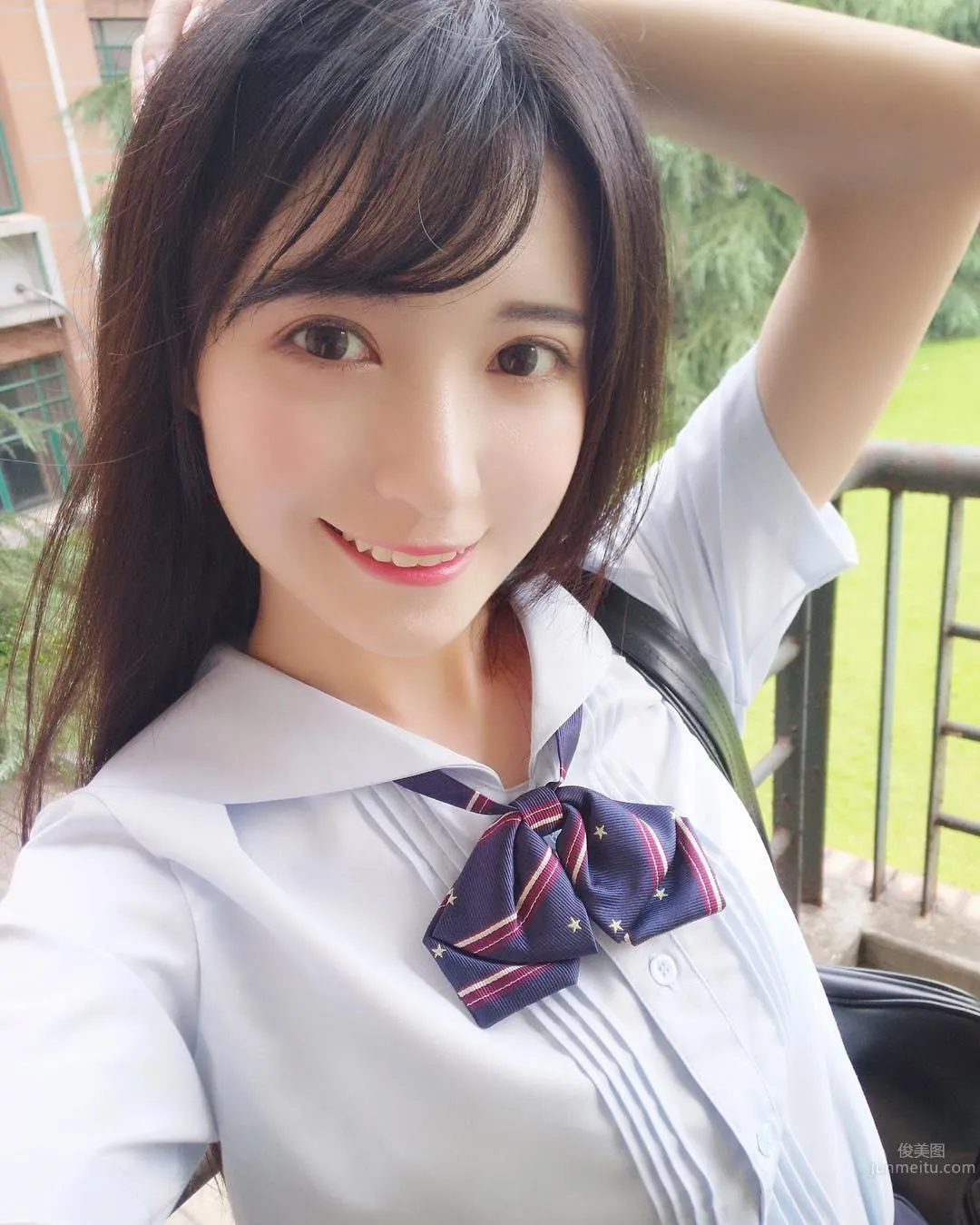 超治愈系Coser奶果酱！平时乖巧造型百变_0