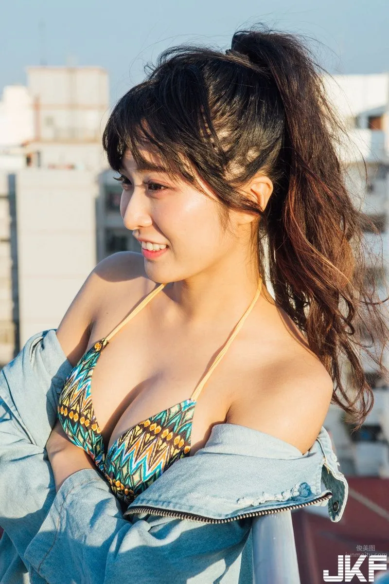 台南最正護理師蓉兒 比基尼辣照秀好身材 6