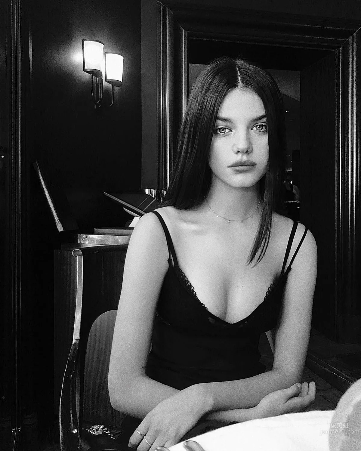Sonia Ben Ammar- 法國小仙女Ig私房照 22