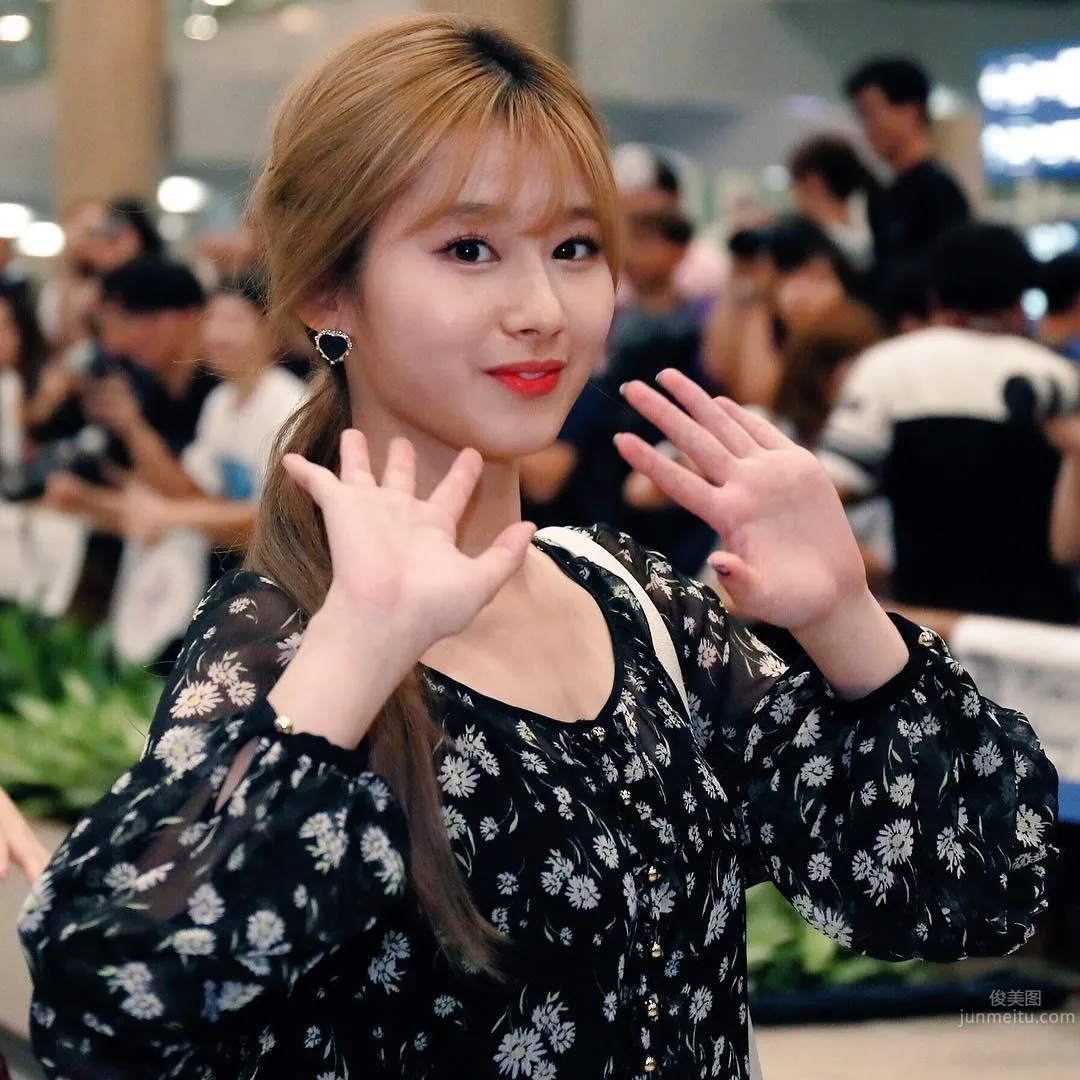 Twice湊崎紗夏- IG私房美照 14