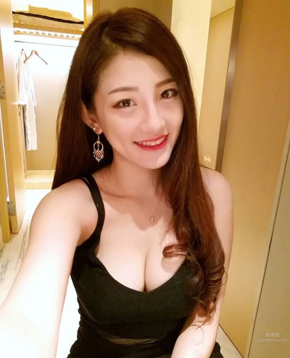大馬潛水正妹Stellies Niing，傲人身材超吸睛 23