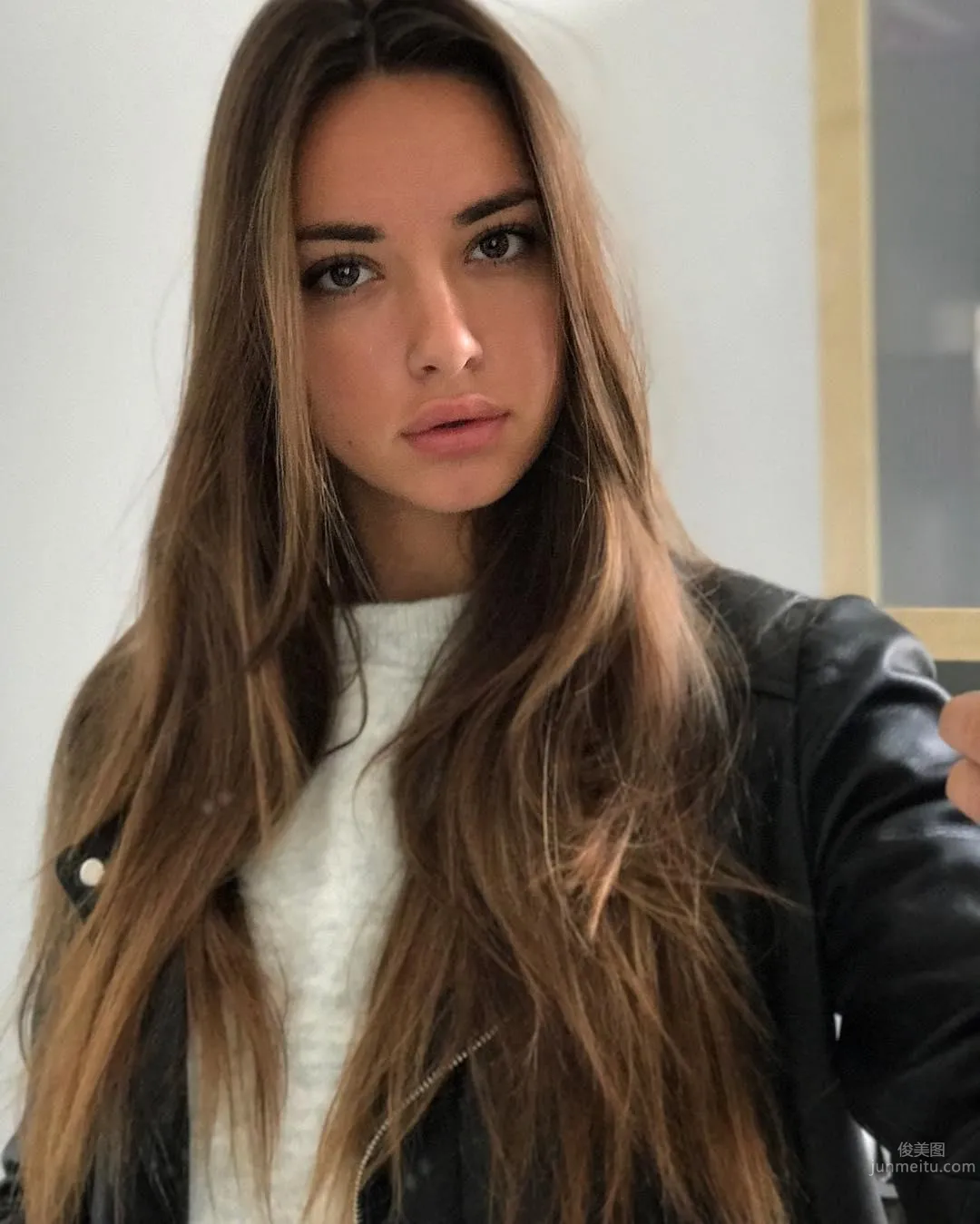 法國甜心Axelle Pruneaux 愛笑的眼睛會勾人 39