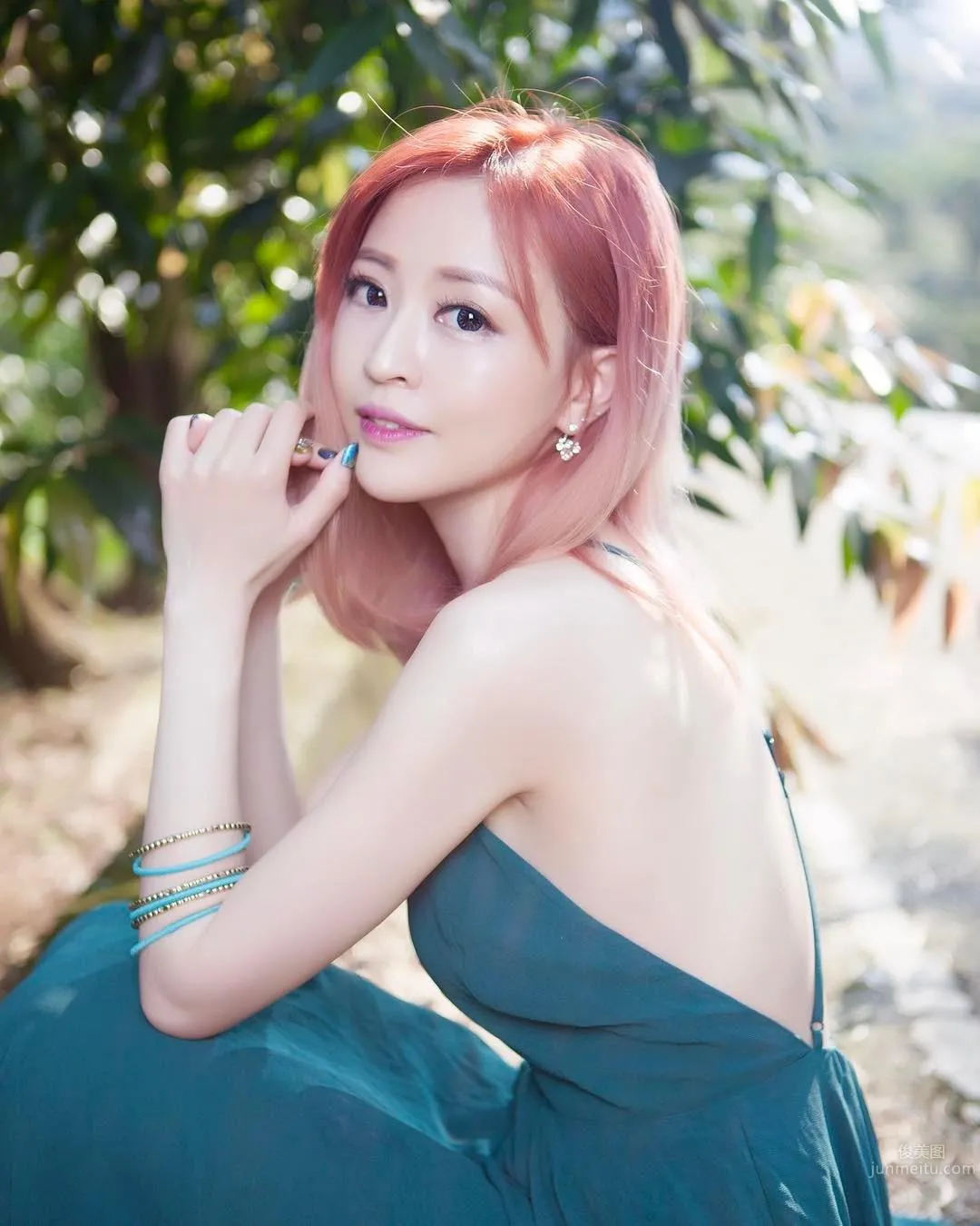 Lucy倪千淩- 氣質正妹各種套裝好銷魂 25