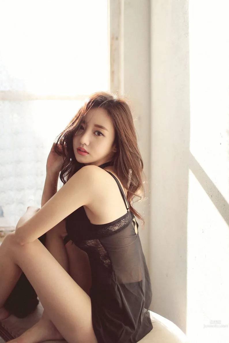 南韓美人孫允珠 唯美系吊帶内衣二 42