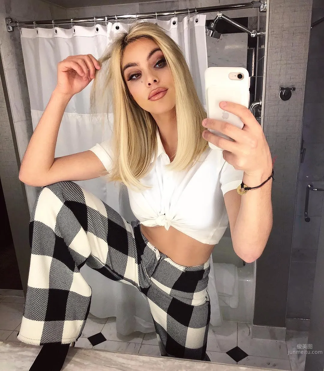 Lele Pons- 歐美版Papi醬火辣私房照 31