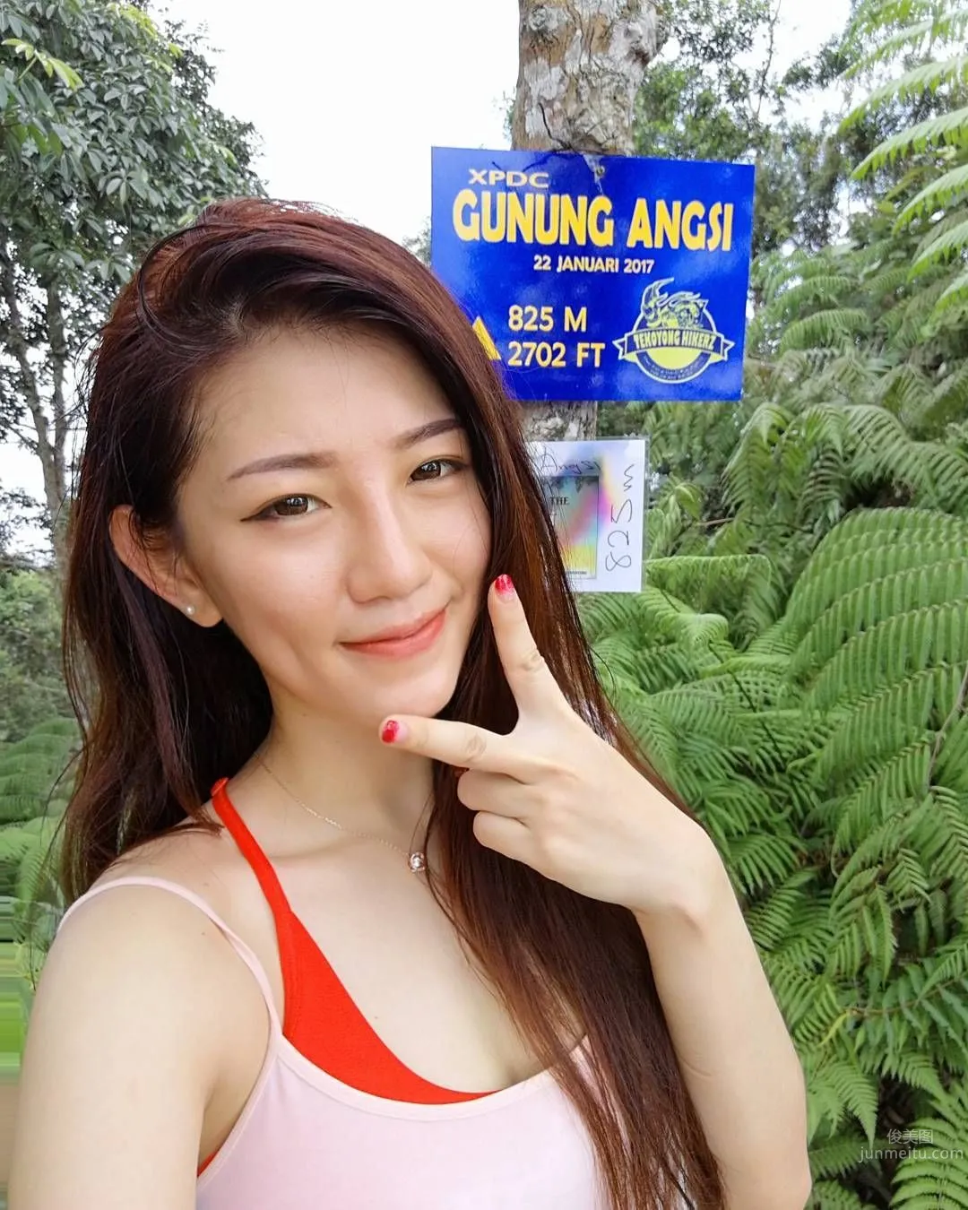 大馬潛水正妹Stellies Niing，傲人身材超吸睛 11