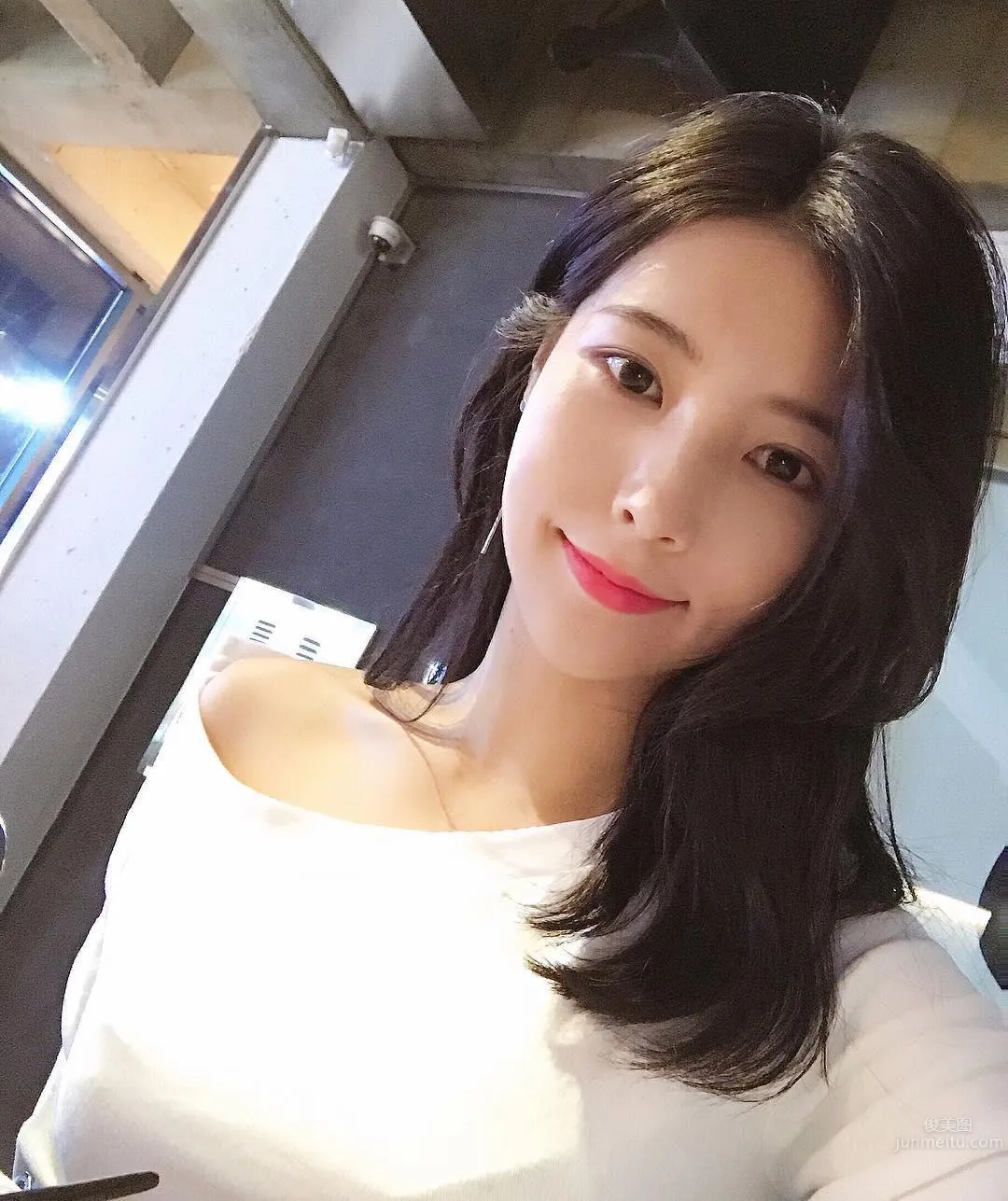 超完美花藝老師身材太好！海邊大曬比基尼讓網友激動 41