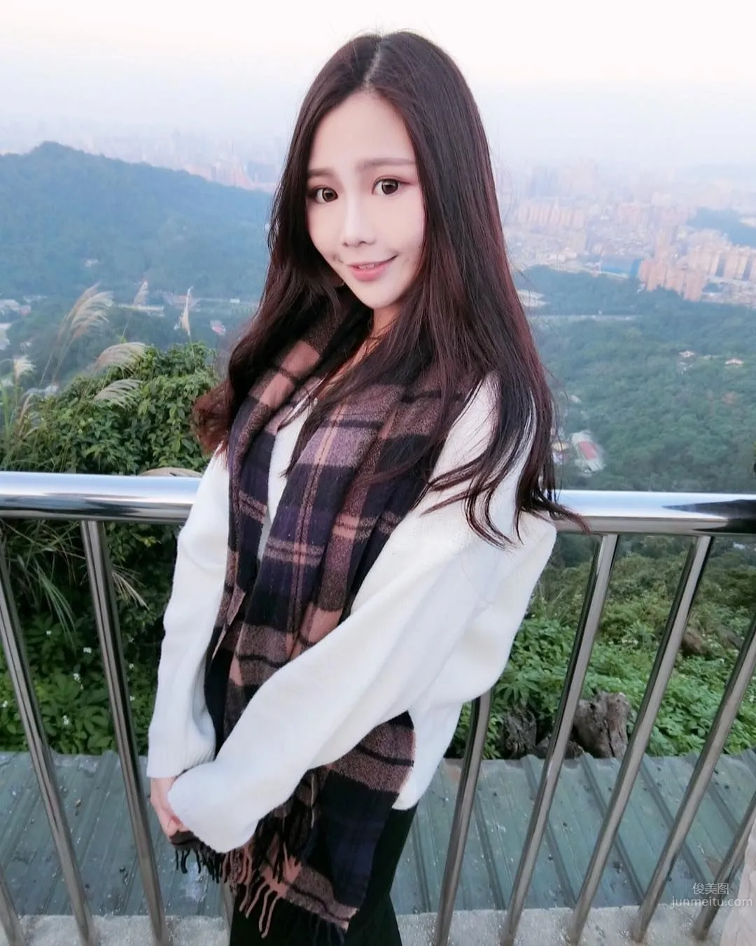 鄰家小妹竺竺 甜美清新邪念全無 41