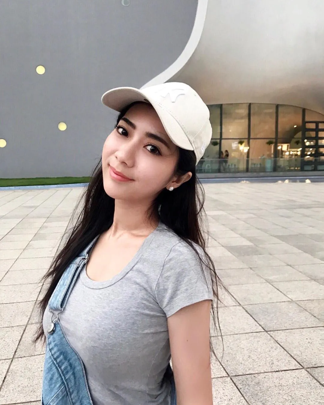 好兇！健身房驚見運動妹！渾圓白皙豐滿有型 14