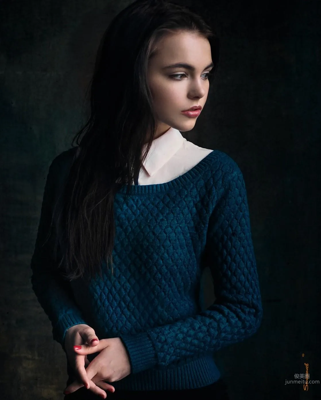 Oktyabrina Maximova- 俄羅斯美人私房寫真 4