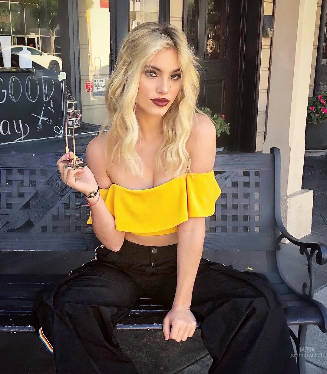 Lele Pons- 歐美版Papi醬火辣私房照 30