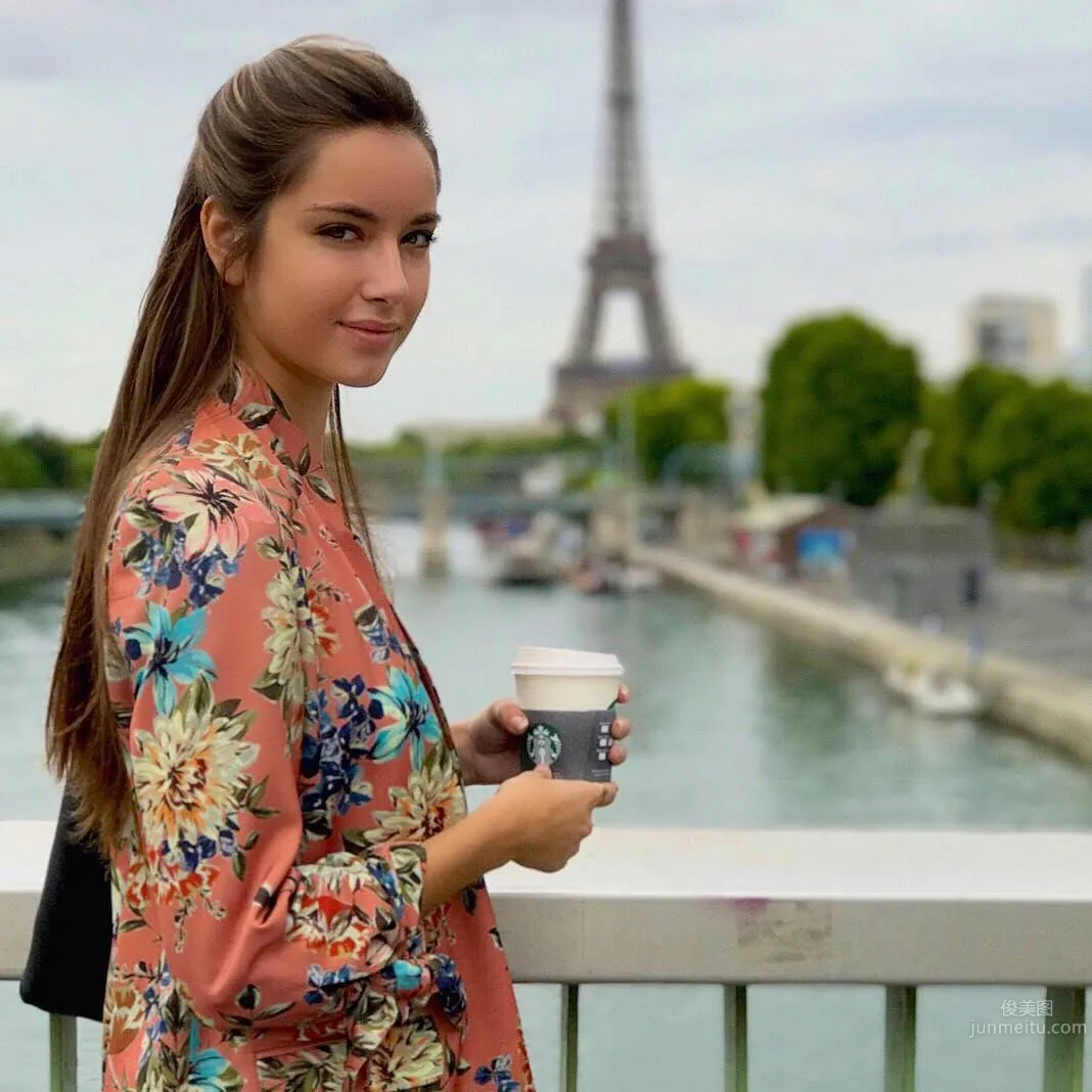法國甜心Axelle Pruneaux 愛笑的眼睛會勾人 16