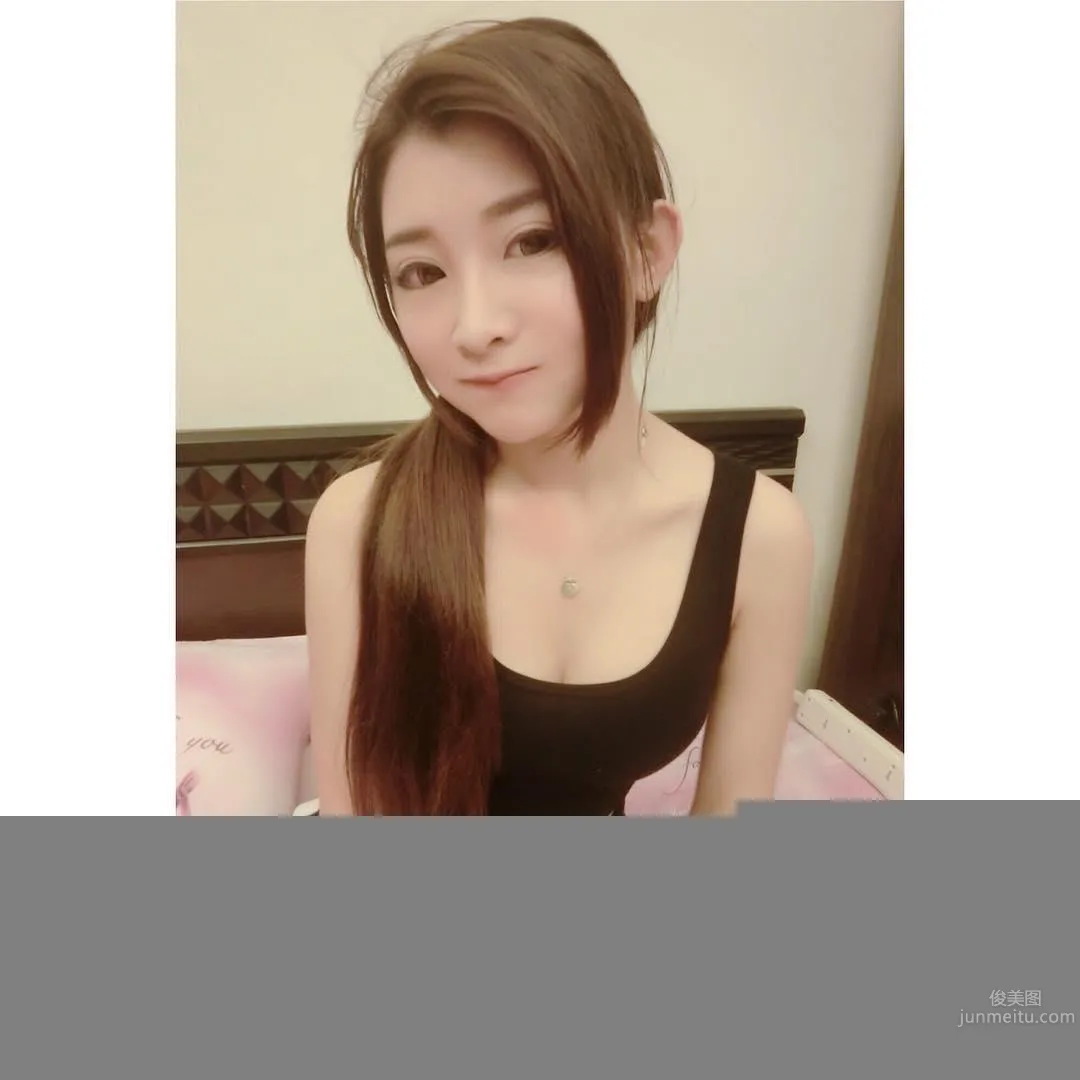 Rebeca小花- 好甜美的展場sg正妹 10