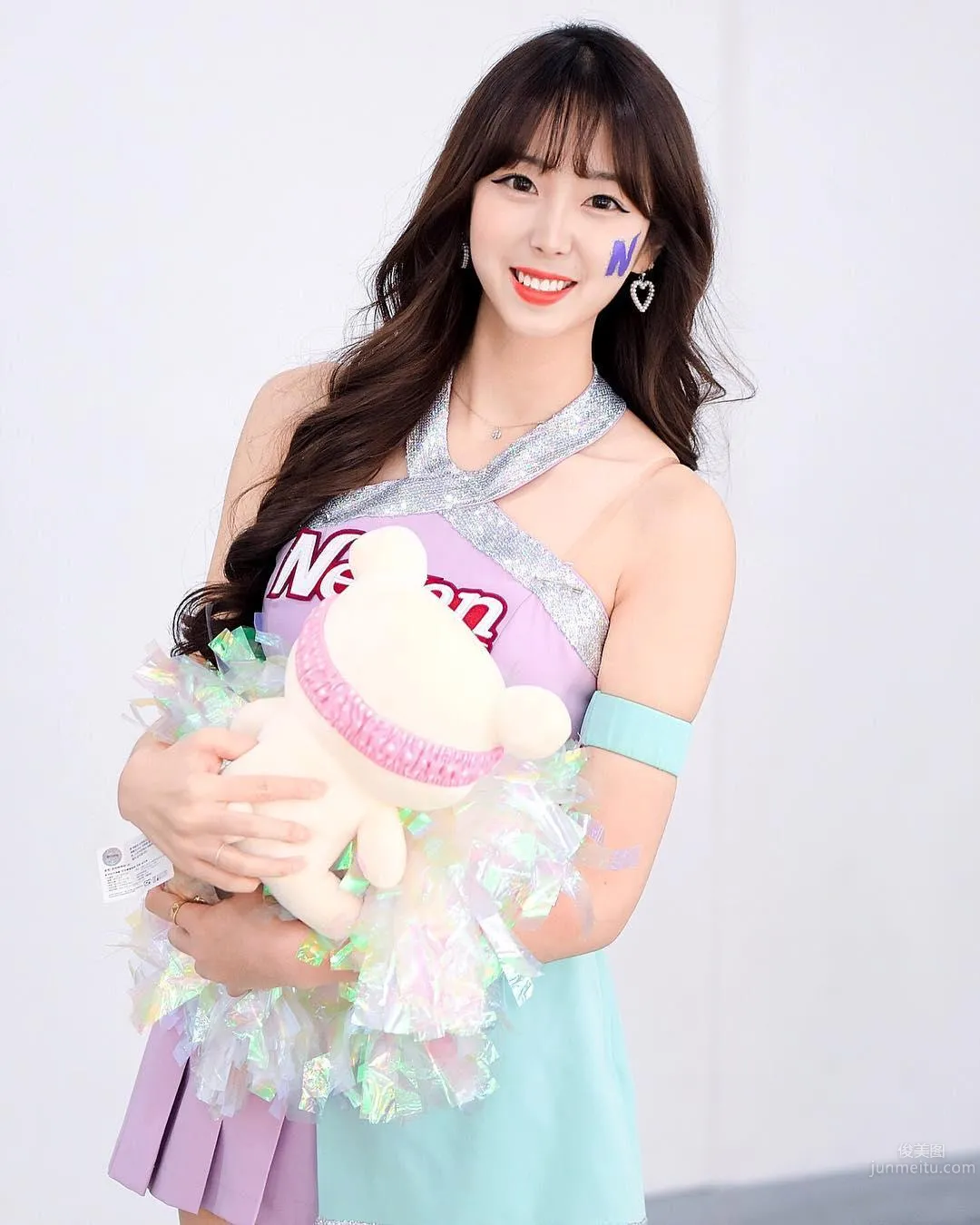 好銷魂！國民女神前後擺動，性感曲線看飽看滿 25