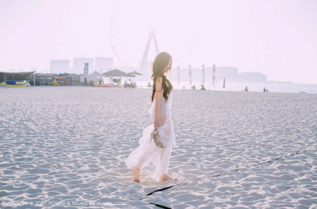甜美女神Yumi尤美 藍天銀灘白雲佳人美 23