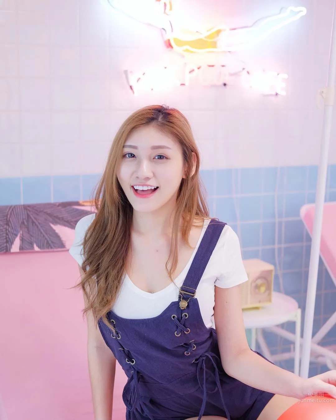 大馬正妹Mimi Chen，時尚性感的曲線美 28